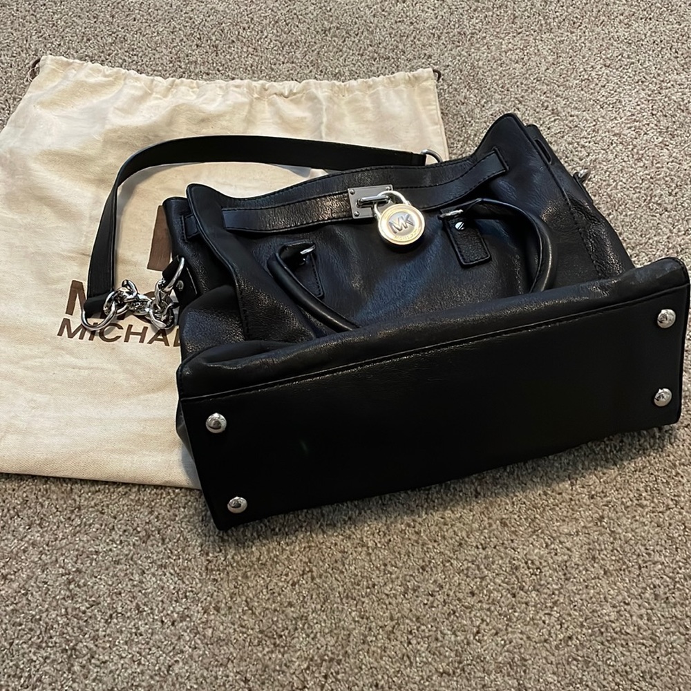 NWOT Stunning large Michael Kors Hamilton bag w/faux padlock accessory on front.